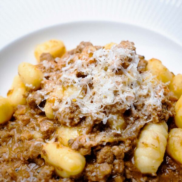 piatti pronti e cbt- gnocchi ragù bianco alla bolognese